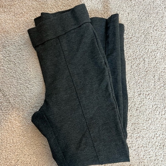Anne Klein Women’s Gray Stretchy‎ Pants Size Small - Picture 2 of 9
